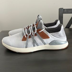 Mens 9.5 Mio Li OluKai sneakers New without box